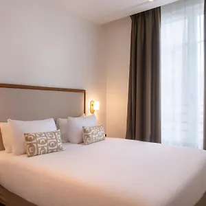 Le Lampika Hotel París